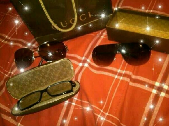 Meet your Posher, Cealia - Picture 1 of 1